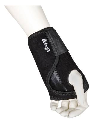Wrist support with splint Adapt